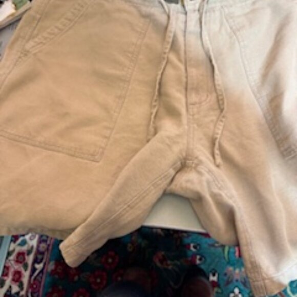 Of The Earth Hemp Tan Bermuda shorts - Picture 1 of 5